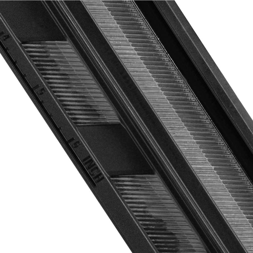 Clavadora neumática de acabado angular de calibre 15 de 2-1/2 pulg. con tecnología CLEAN DRIVE y bolsa de herramientas