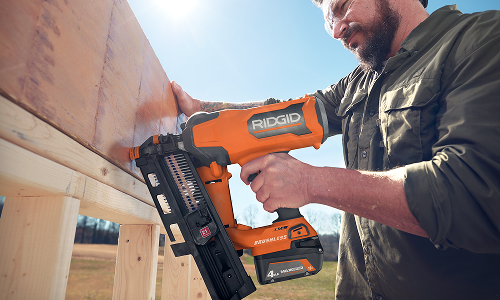 Nailers & Staplers