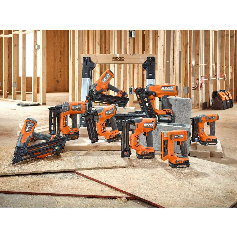SSRSP319インチ 18V Brushless Cordless 15-Gauge Angled Finish Nailer (Tool Only