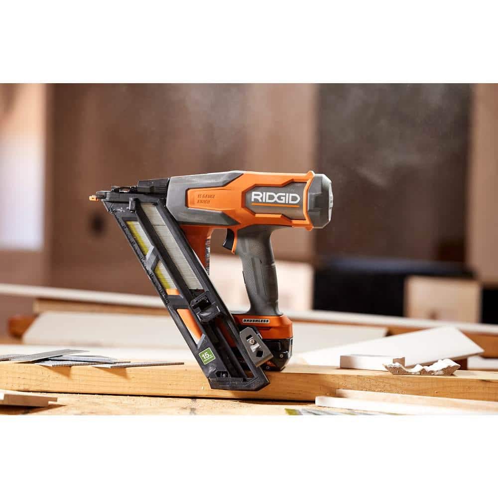 18V Brushless Cordless 15-Gauge Angled Finish Nailer (Tool Only